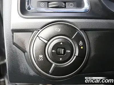 SsangYong Korando 2017 2.2 Автомат в Москве № 32289, миниатюра 12
