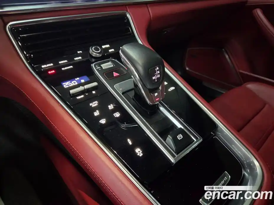 Porsche Panamera 2021 2.9 Автомат в Москве № 327587, фото 16