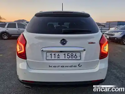 SsangYong Korando 2016 2.2 Автомат в Москве № 33265, миниатюра 4