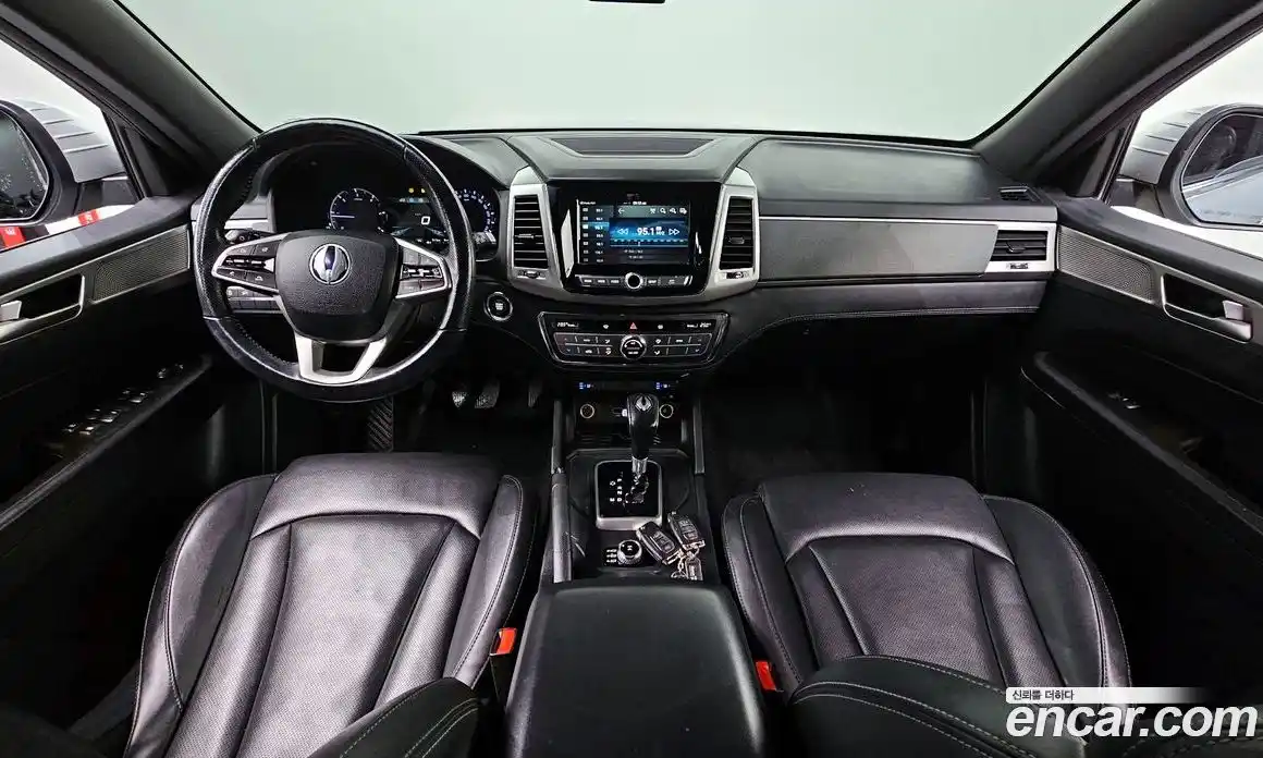 SsangYong Rexton 2019 2.2 Автомат в Москве № 33602, фото 3