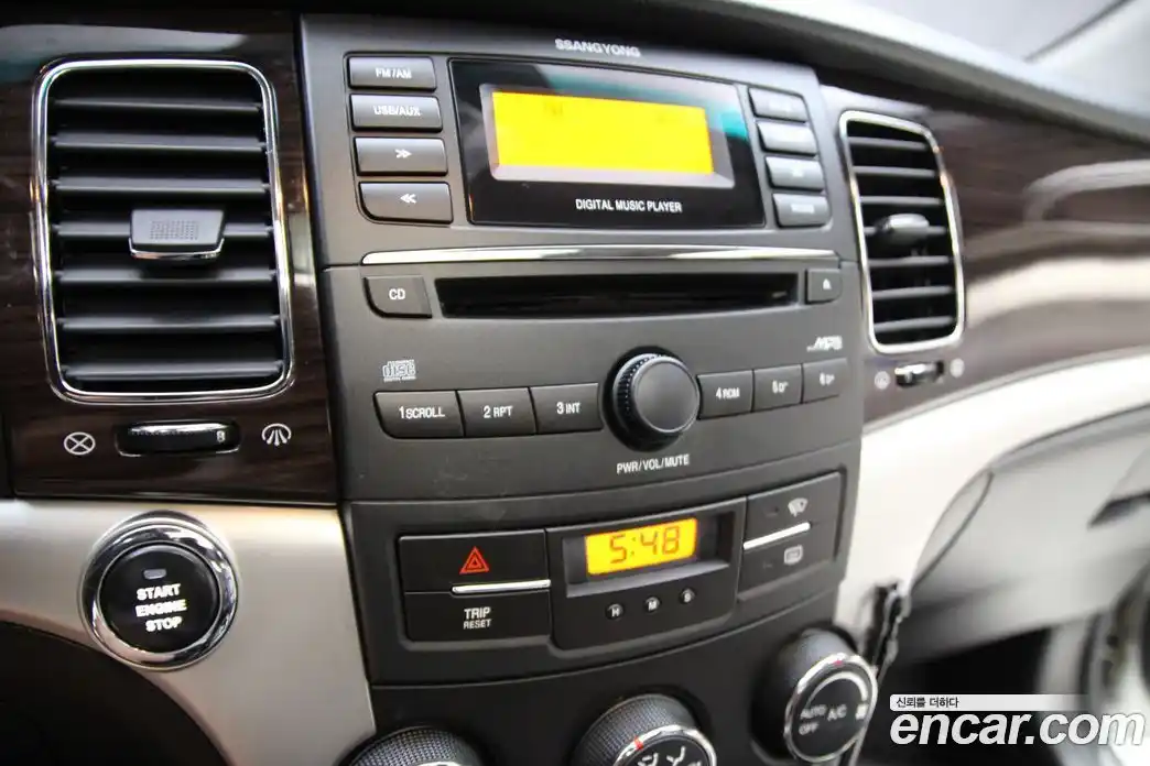 SsangYong Korando 2011 2.0 Автомат в Москве № 35298, фото 18