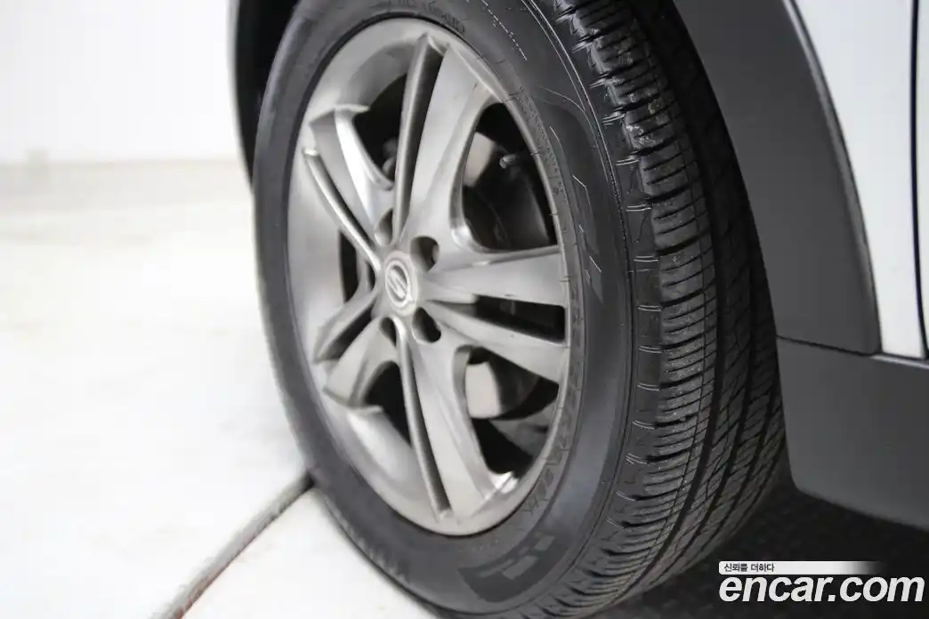 SsangYong Korando 2011 2.0 Автомат в Москве № 35298, фото 5