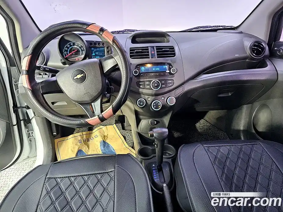 Chevrolet Spark 2013 1.0 Автомат в Москве № 355127, фото 5