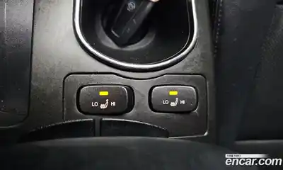 SsangYong Korando 2015 2.0 Автомат в Москве № 35652, миниатюра 12