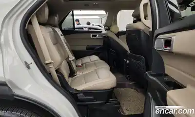 Ford Explorer 2020 2.3 Автомат в Москве № 362503, миниатюра 12