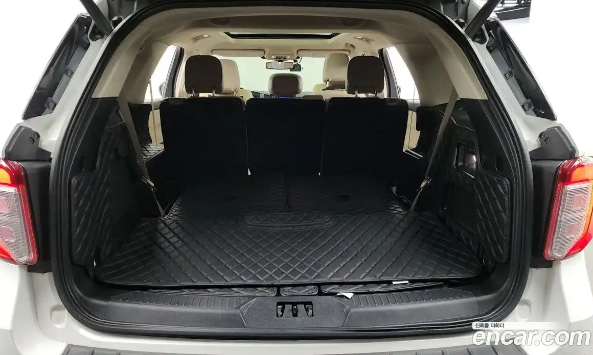 Ford Explorer 2020 2.3 Автомат в Москве № 362503, фото 20