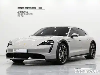 Porsche Taycan, 2023