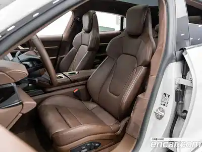 Porsche Taycan 2023 0.1 Автомат в Москве № 374488, миниатюра 10