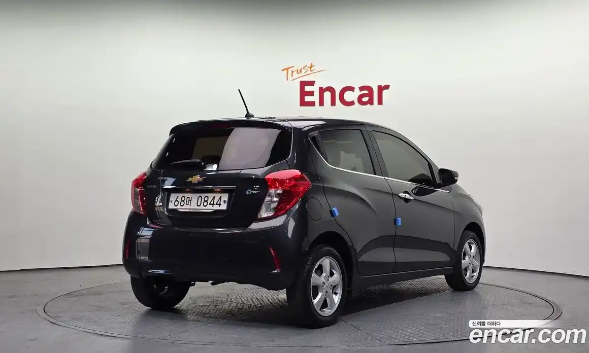 Chevrolet Spark 2017 1.0 Автомат в Москве № 37550, фото 16