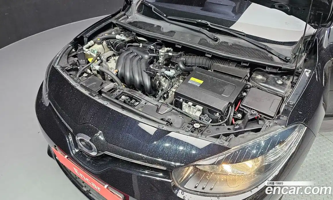 Renault SM3 2016 1.6 Автомат в Москве № 381943, фото 6