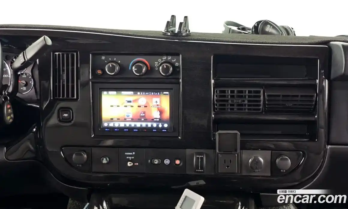 Chevrolet Express Van 2016 6.0 Автомат в Москве № 385337, фото 14