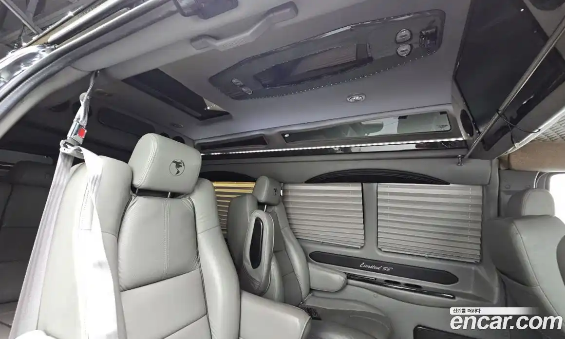 Chevrolet Express Van 2016 6.0 Автомат в Москве № 385337, фото 16