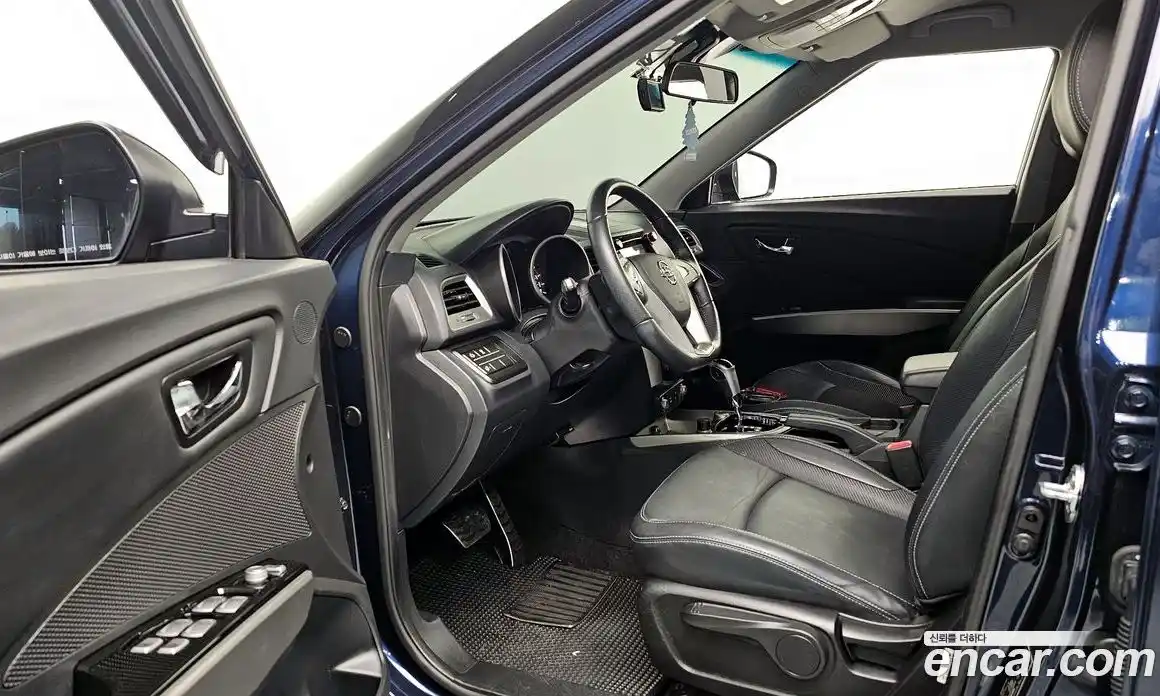 SsangYong TIBOLI 2016 1.6 Автомат в Москве № 388151, фото 11