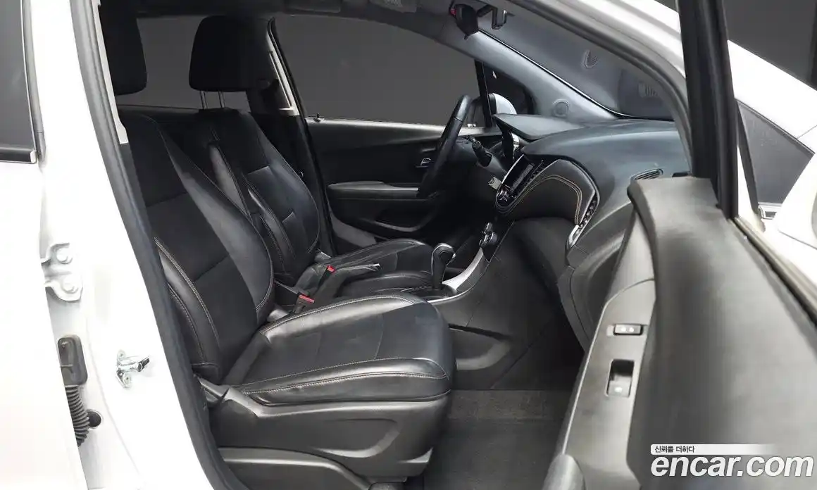 Chevrolet Trax 2017 1.4 Автомат в Москве № 39688, фото 17