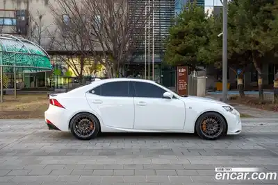 Lexus IS 2016 2.0 Автомат в Москве № 399096, миниатюра 8