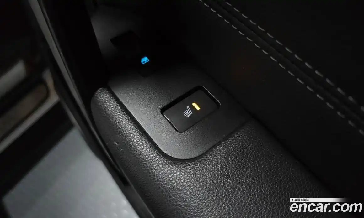 Chevrolet Captiva 2013 2.0 Автомат в Москве № 40259, фото 18