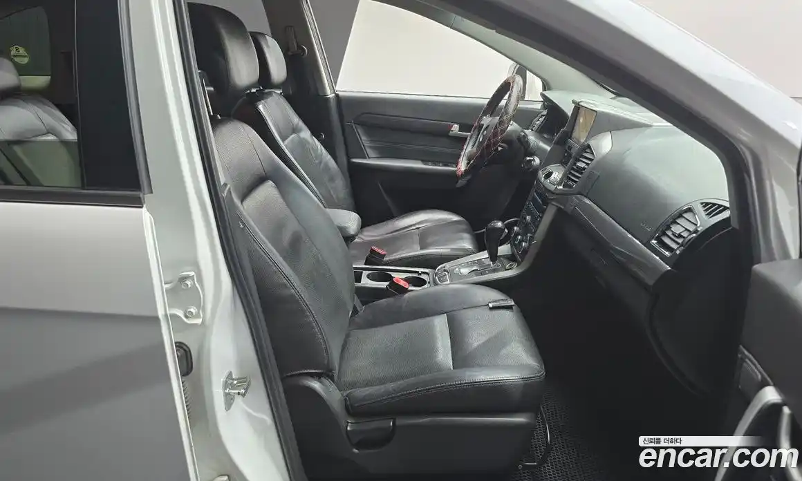 Chevrolet Captiva 2013 2.0 Автомат в Москве № 40259, фото 9