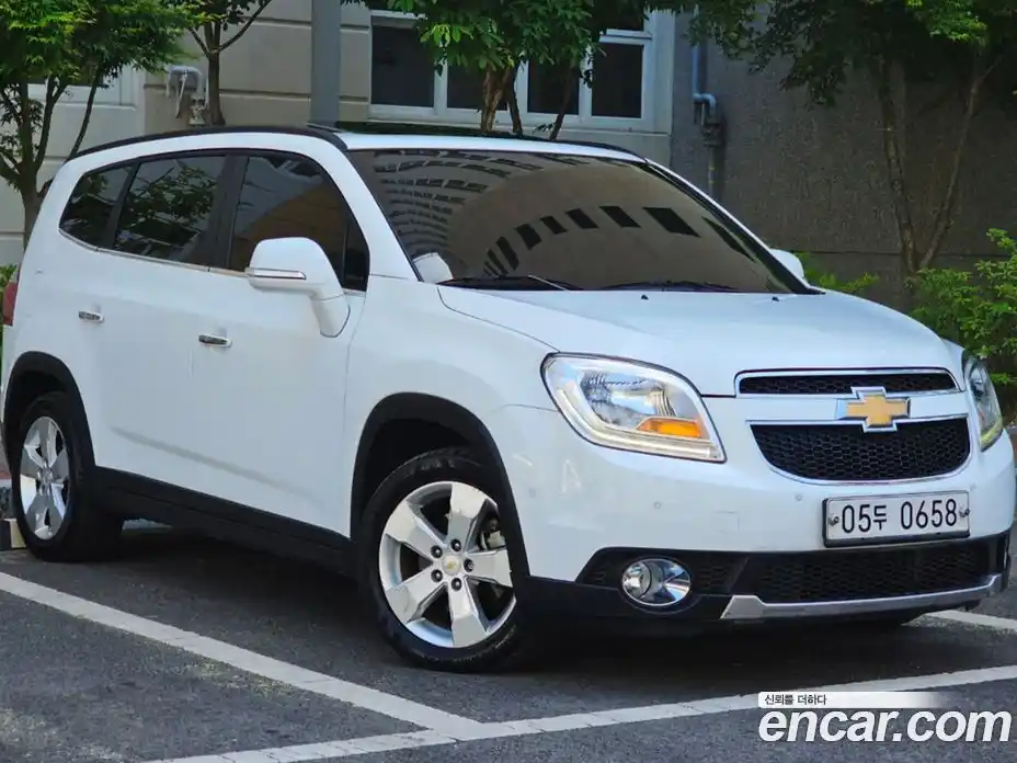 Chevrolet Orlando 2015 2.0 Автомат в Москве № 40465, фото 4