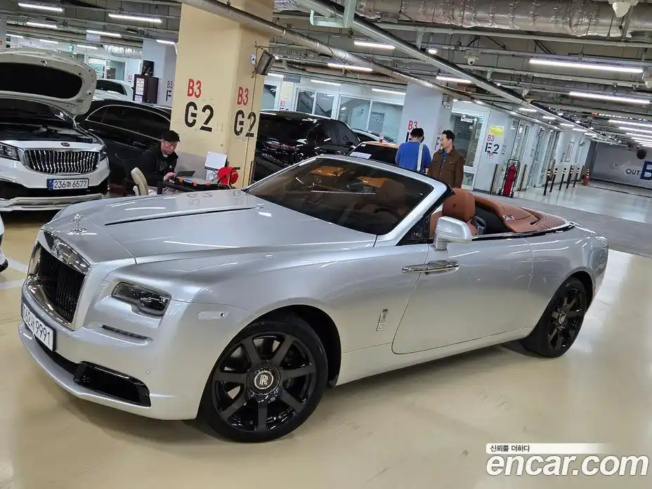 Rolls-Royce Dawn 2021 6.6 Автомат в Москве № 407324, фото 13