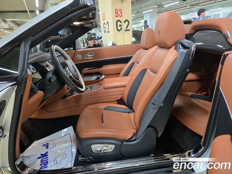 Rolls-Royce Dawn 2021 6.6 Автомат в Москве № 407324, фото 17