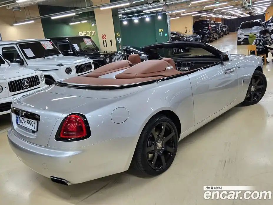 Rolls-Royce Dawn 2021 6.6 Автомат в Москве № 407324, фото 10