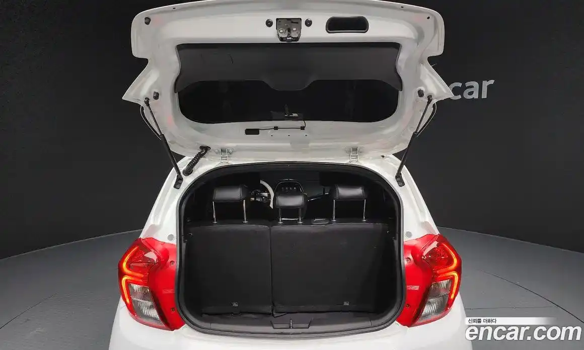 Chevrolet Spark 2019 1.0 Автомат в Москве № 40878, фото 14