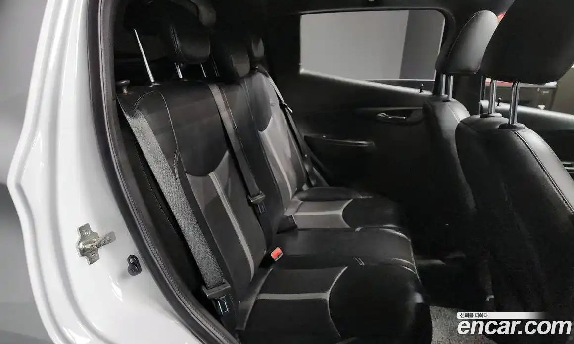 Chevrolet Spark 2019 1.0 Автомат в Москве № 40878, фото 17