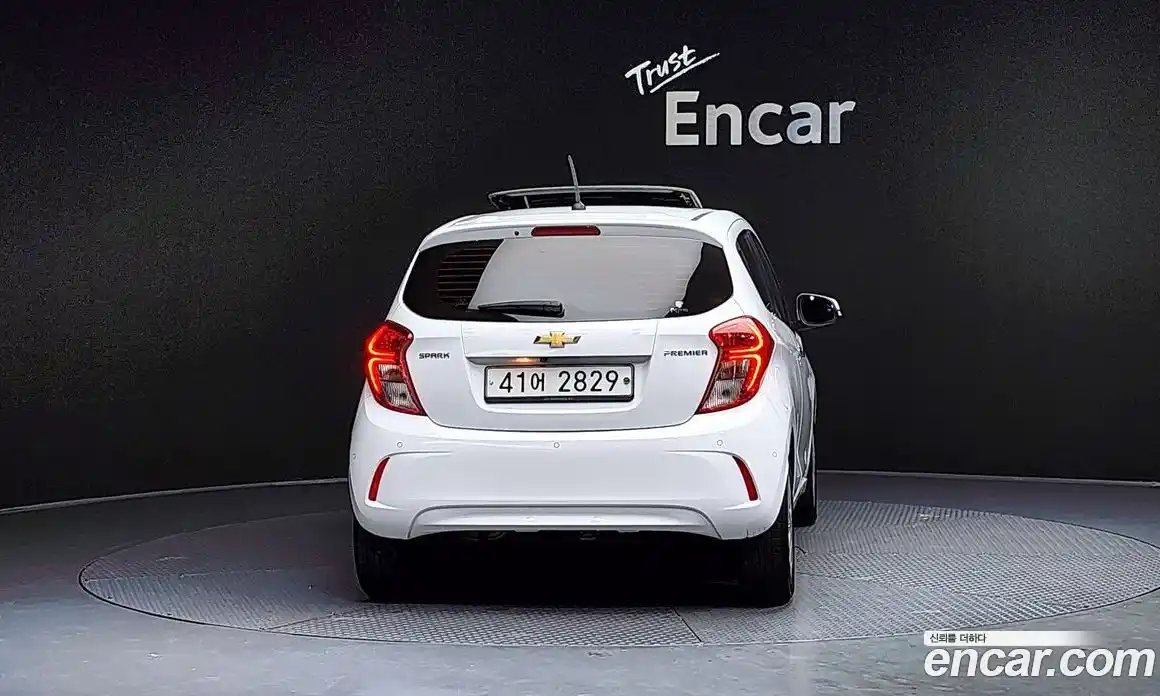 Chevrolet Spark 2019 1.0 Автомат в Москве № 40878, фото 3