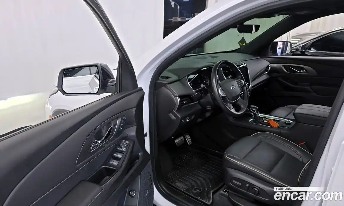 Chevrolet Traverse 2022 3.6 Автомат в Москве № 41925, фото 10