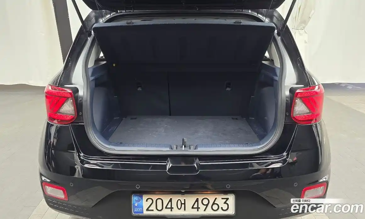 Hyundai Venue 2021 1.6 Автомат в Москве № 42543, фото 20