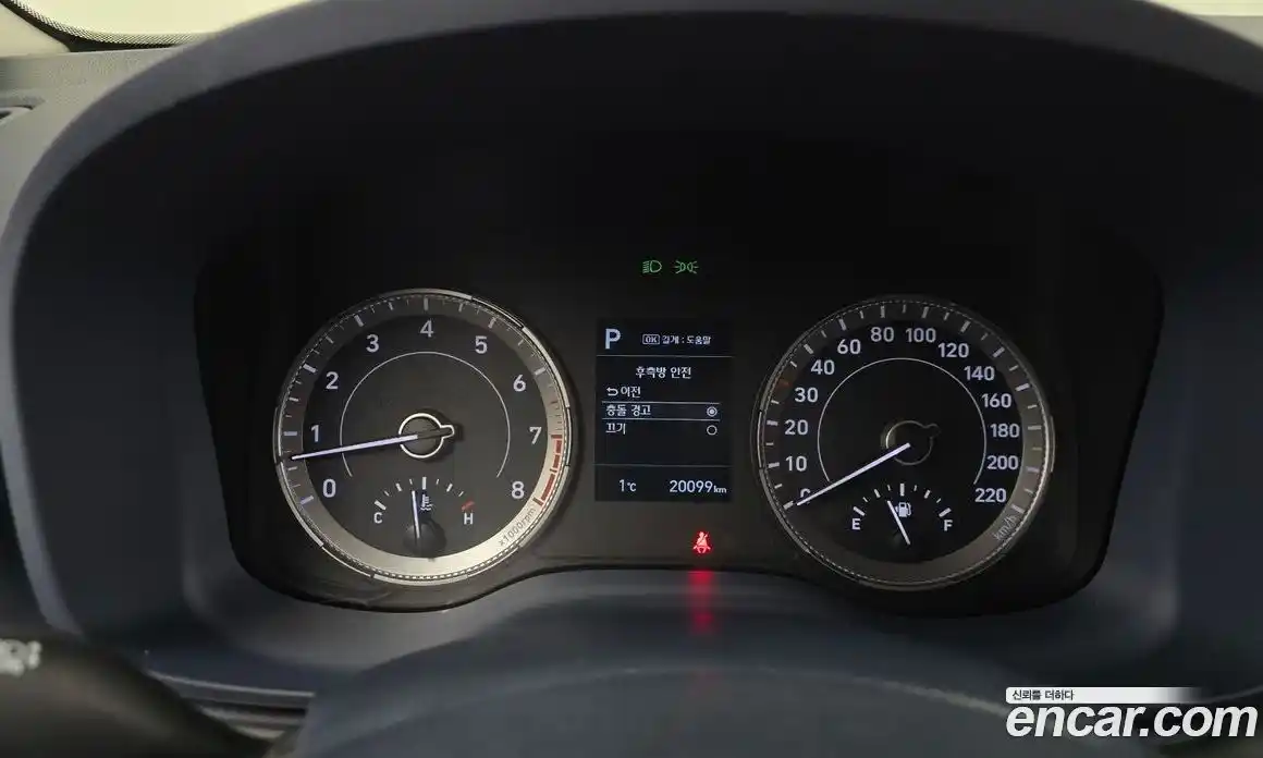 Hyundai Venue 2021 1.6 Автомат в Москве № 42543, фото 8