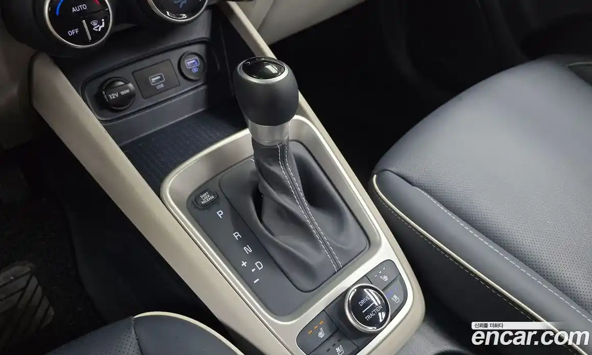 Hyundai Venue 2021 1.6 Автомат в Москве № 42543, фото 9