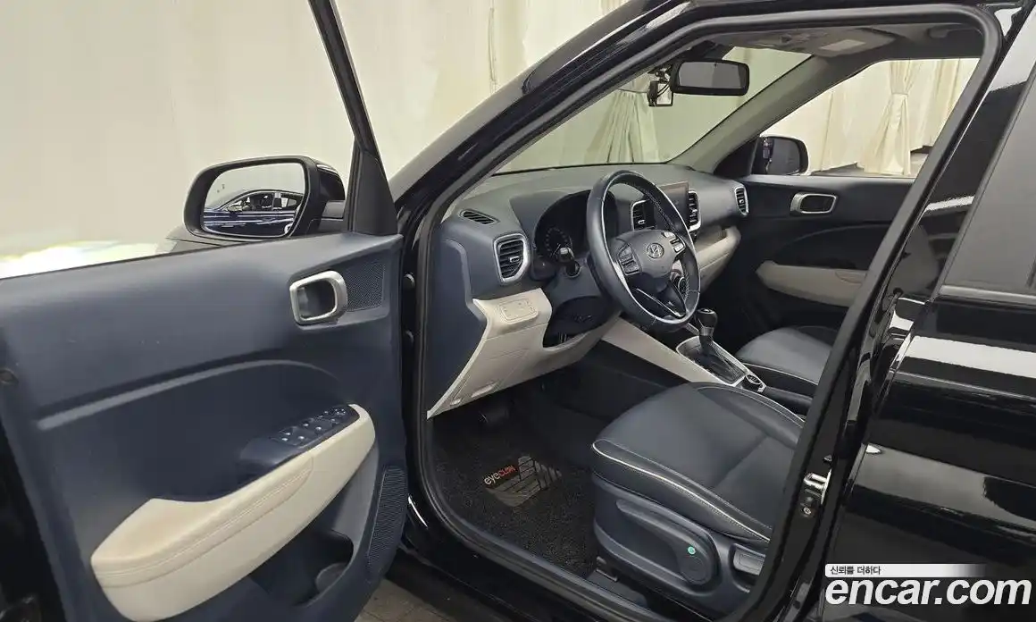 Hyundai Venue 2021 1.6 Автомат в Москве № 42543, фото 10