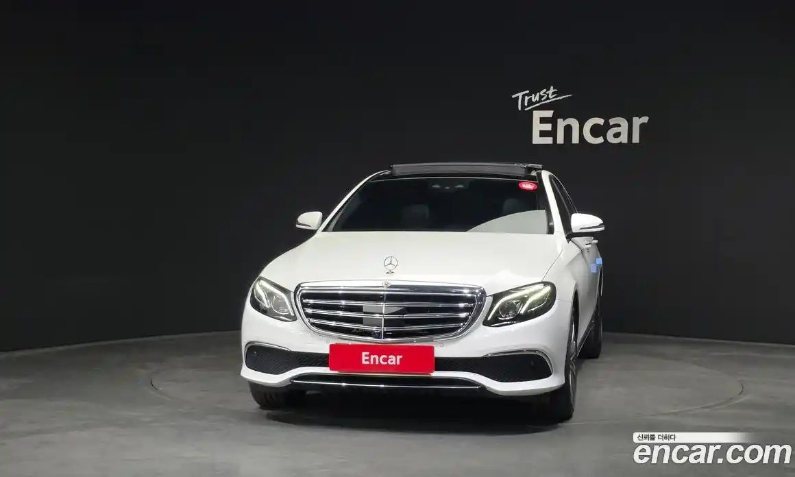 Mercedes-Benz E-Class 2019 3.0 Автомат в Москве № 427569, фото 3