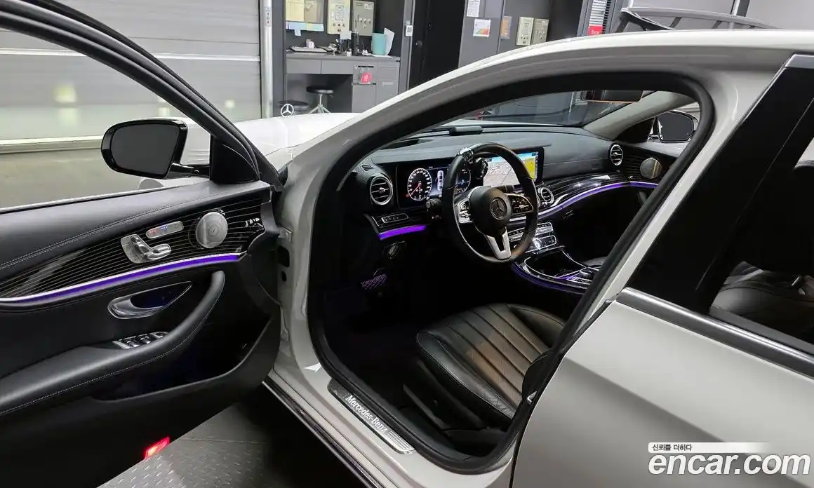 Mercedes-Benz E-Class 2019 3.0 Автомат в Москве № 427569, фото 10