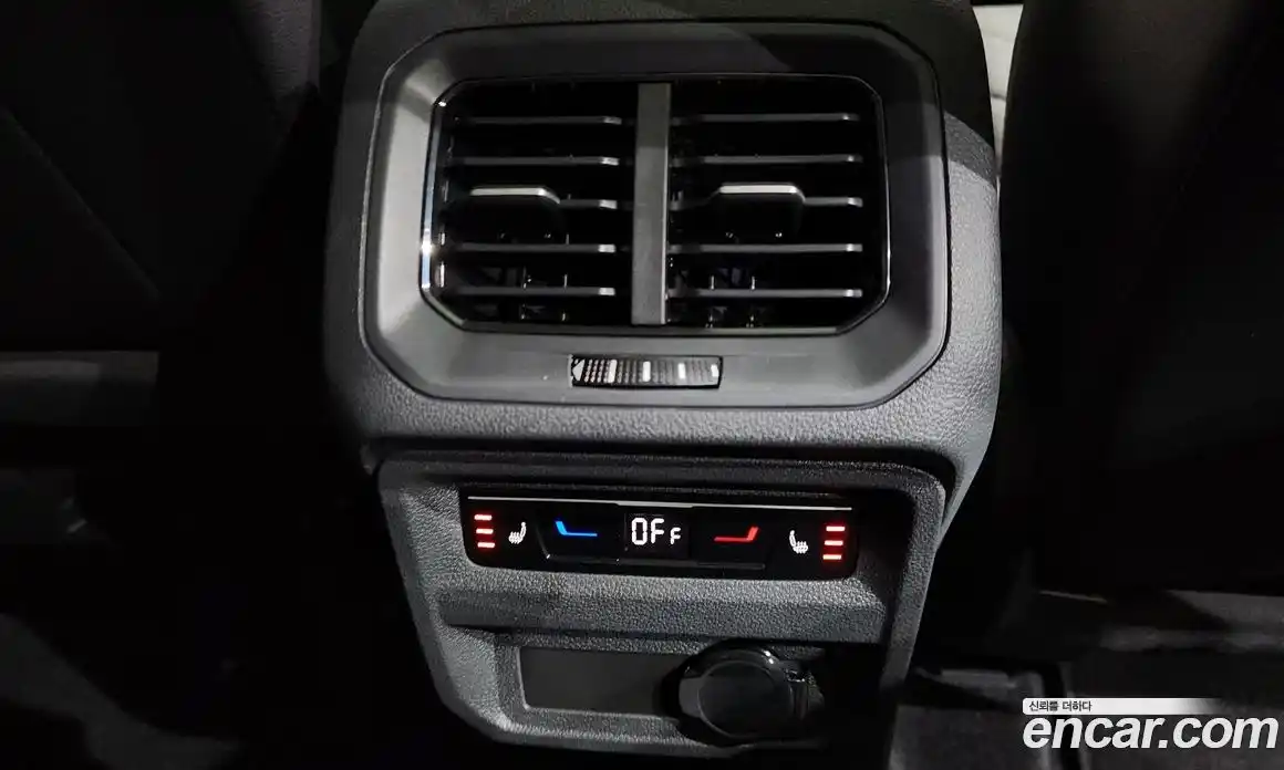 Volkswagen Tiguan 2024 2.0 Автомат в Москве № 428201, фото 19