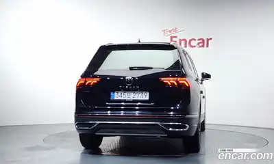Volkswagen Tiguan 2024 2.0 Автомат в Москве № 428201, миниатюра 4