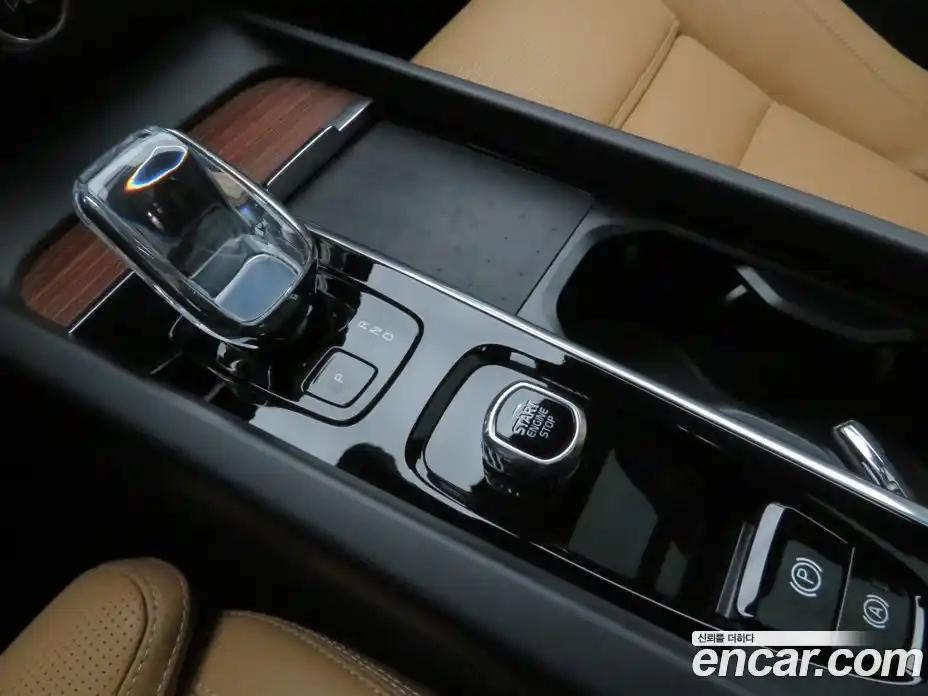 Volvo V60 2025 2.0 Автомат в Москве № 430242, фото 18