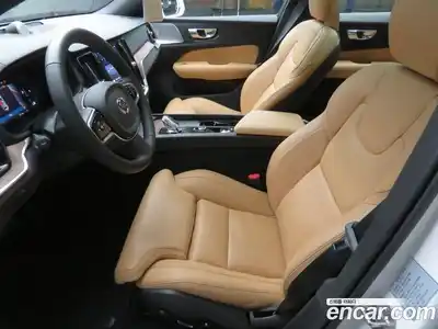 Volvo V60 2025 2.0 Автомат в Москве № 430242, миниатюра 8