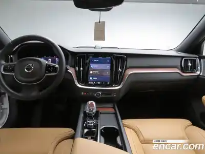 Volvo V60 2025 2.0 Автомат в Москве № 430242, миниатюра 10