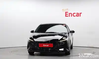 Hyundai Avante 2022 1.6 Автомат в Москве № 450428, миниатюра 3