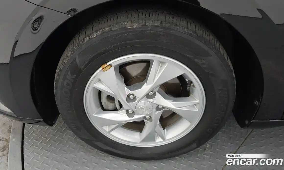 Hyundai Avante 2022 1.6 Автомат в Москве № 450428, фото 5