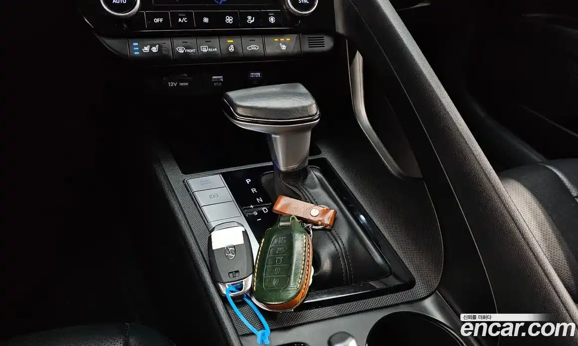 Hyundai Avante 2022 1.6 Автомат в Москве № 450428, фото 9