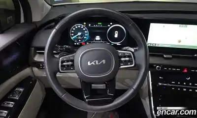 Kia Canival 2023 3.5 Автомат в Москве № 450864, миниатюра 12