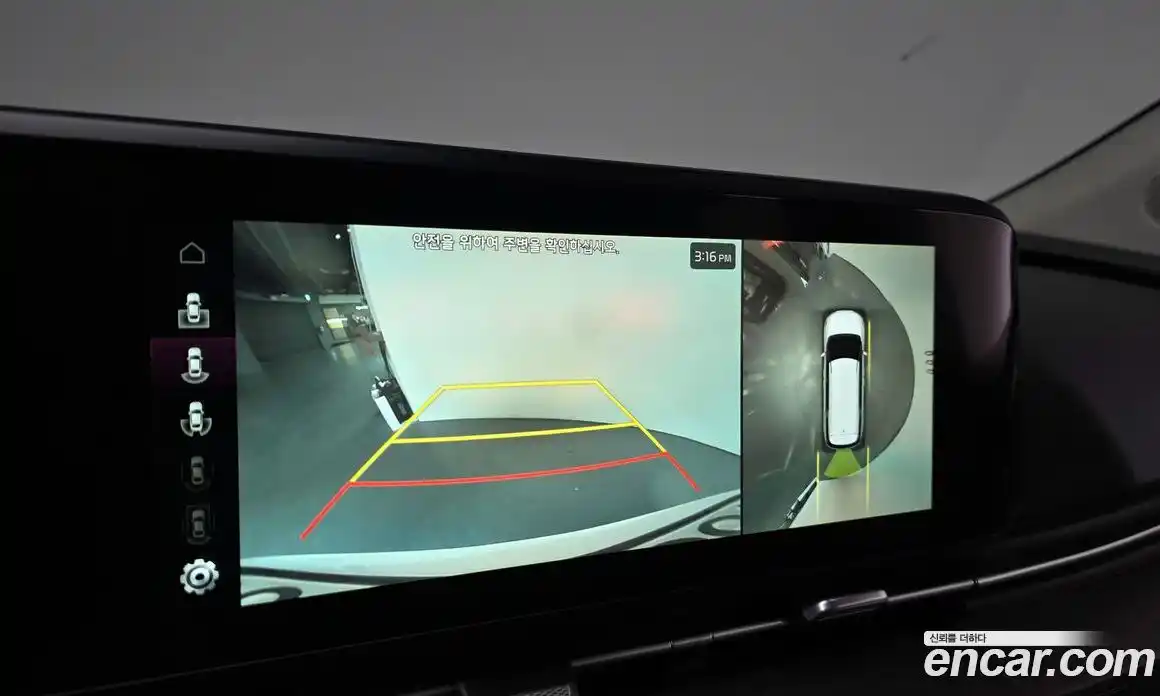 Kia Canival 2023 3.5 Автомат в Москве № 450864, фото 16