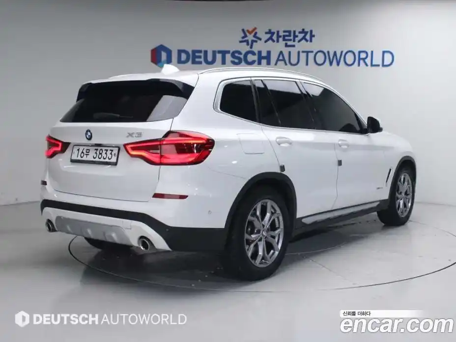 BMW X3 2018 2.0 Автомат в Москве № 465511, фото 3