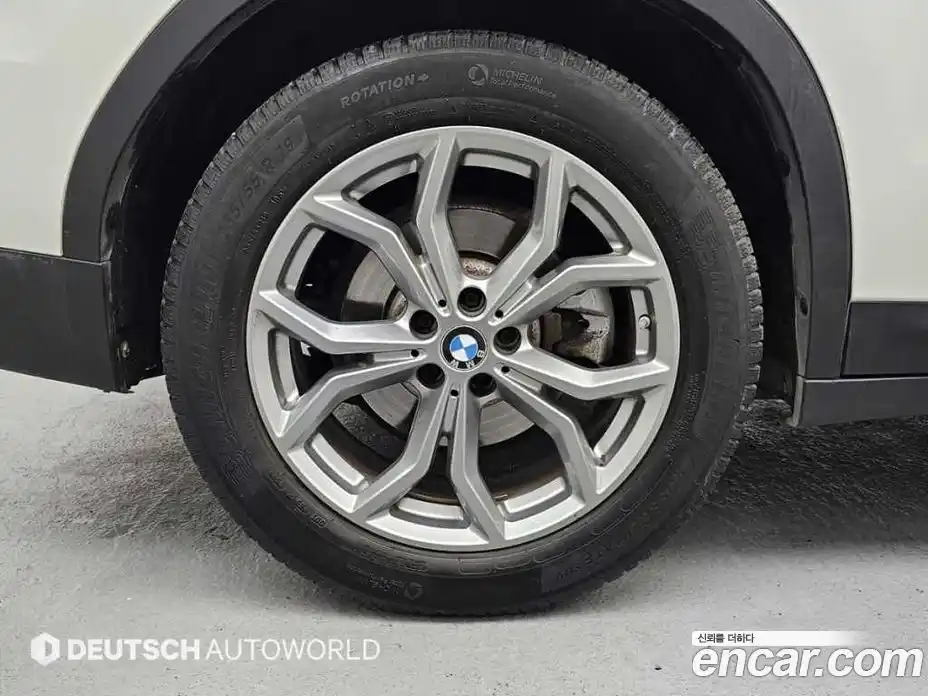 BMW X3 2018 2.0 Автомат в Москве № 465511, фото 5