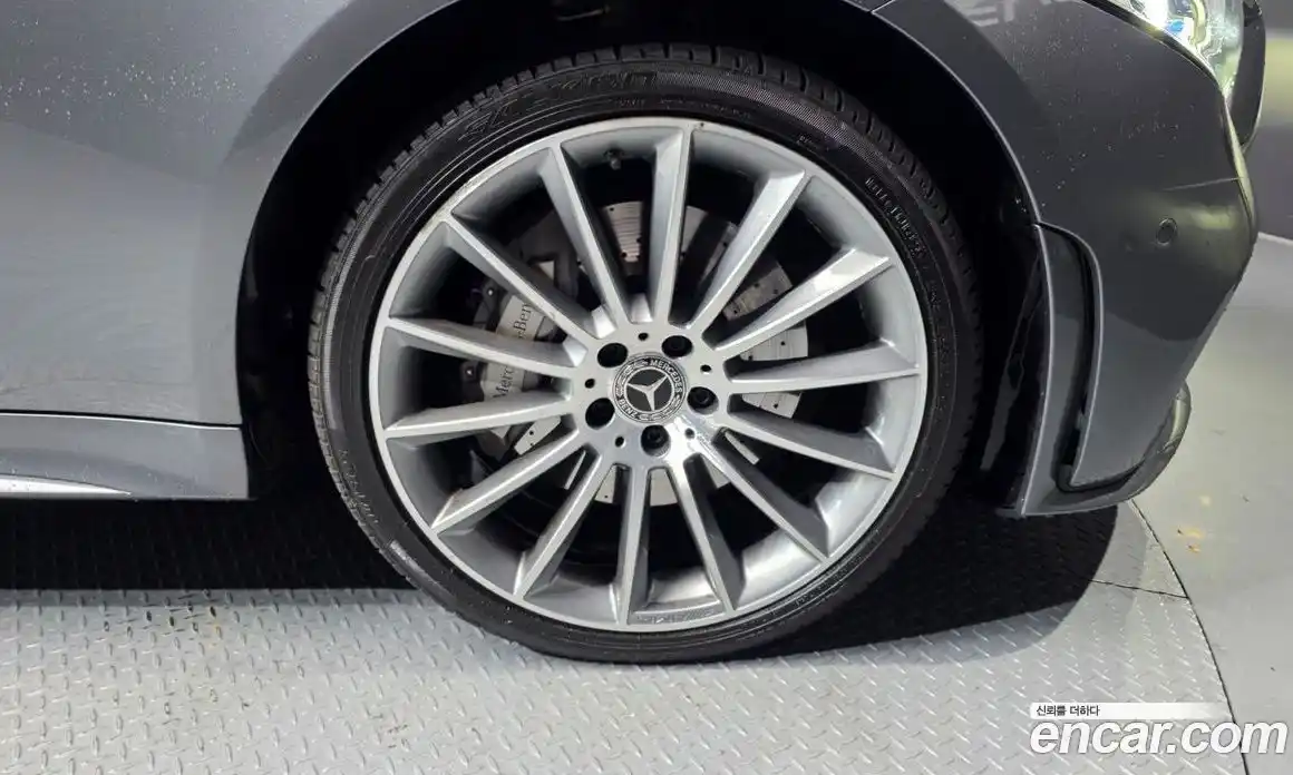 Mercedes-Benz CLS-Class 2019 2.9 Автомат в Москве № 468117, фото 4