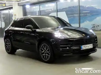 Porsche Macan, 2021