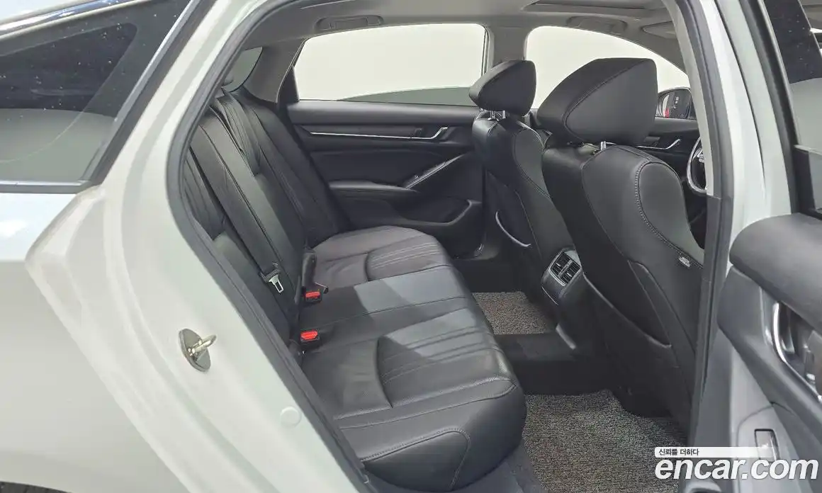 Honda Accord 2019 1.5 Автомат в Москве № 473230, фото 12